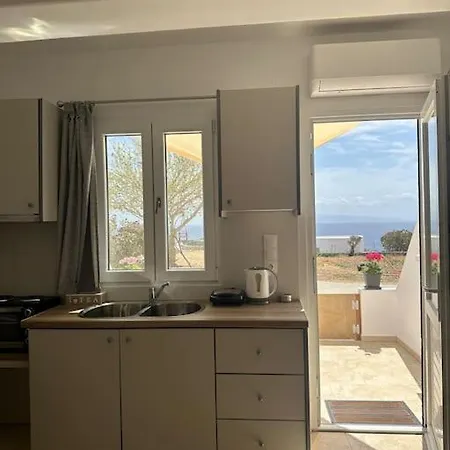 Апартаменты Avgi Cycladic Studio 2 *